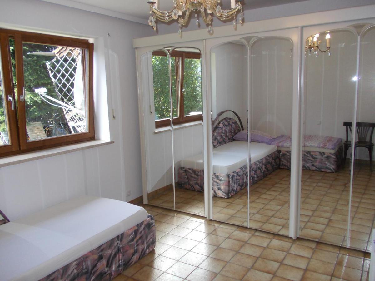 Xxl Apartment, 10 Beds, 4 Sleep-Rooms, 140Qm, 2 Wc, 2 Shower && Bruckmuhl Exterior photo