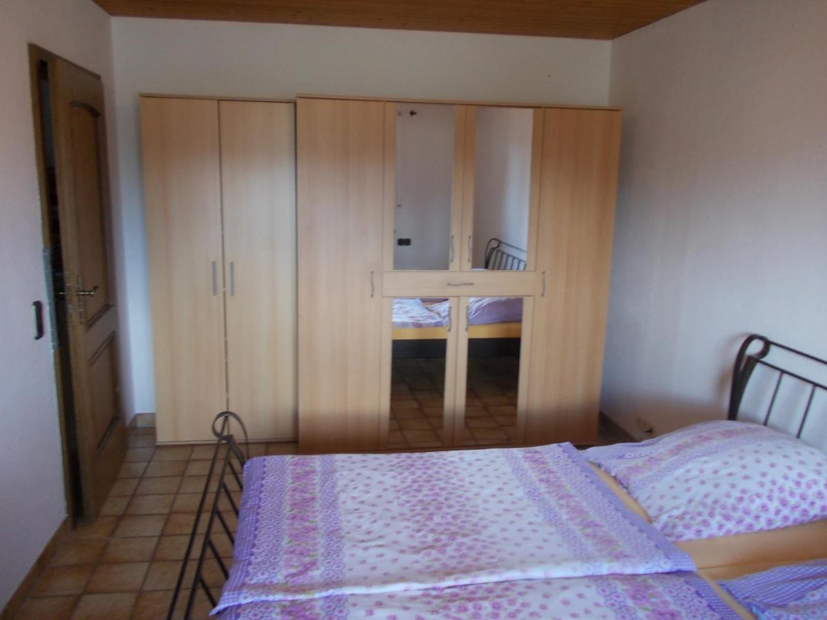Xxl Apartment, 10 Beds, 4 Sleep-Rooms, 140Qm, 2 Wc, 2 Shower && Bruckmuhl Exterior photo