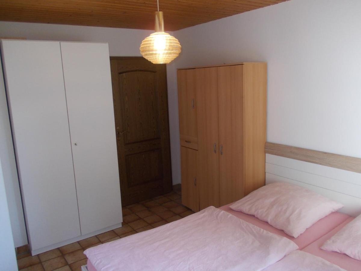 Xxl Apartment, 10 Beds, 4 Sleep-Rooms, 140Qm, 2 Wc, 2 Shower && Bruckmuhl Exterior photo